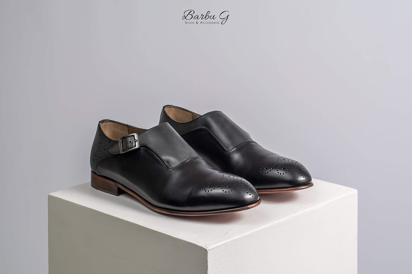 Black and grey single monk stripe classic shoes