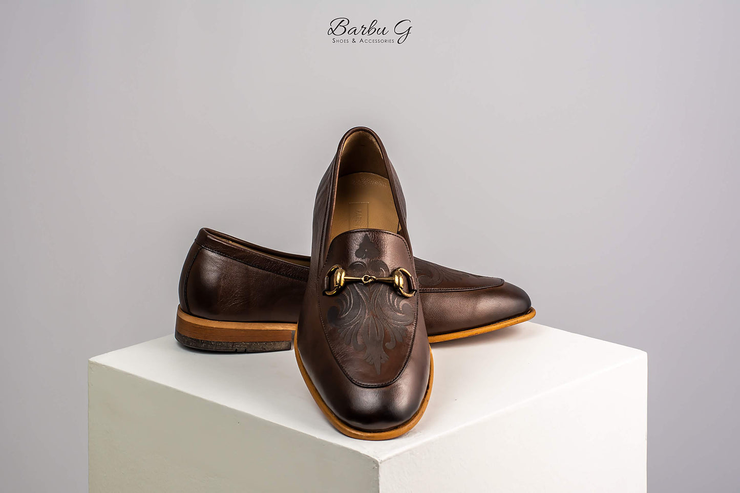 Choc Brown With Elegant Pattern Classic Shoes